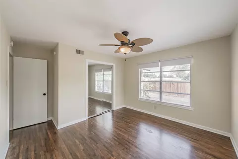 Bedroom - 212 E 5th St, Springtown, TX 76082 photo 3 of 4
