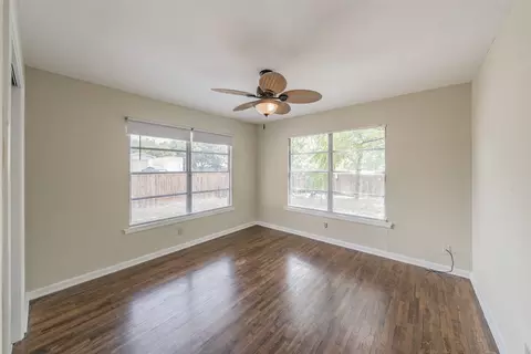 Living - 212 E 5th St, Springtown, TX 76082 photo 7 of 7