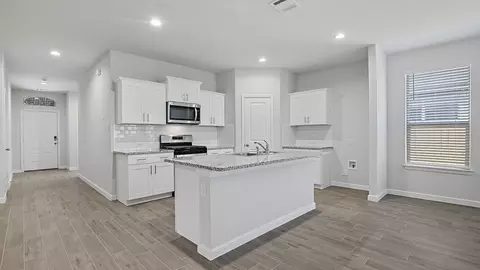 2425 Continental Ave, Abilene, TX 79601 photo 2