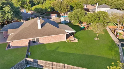 1017 Redding Ct, Saginaw, TX 76131