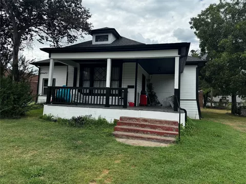 404 E Brown St, Ennis, TX 75119