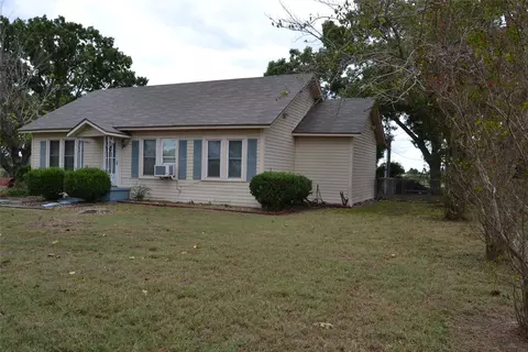 9985 W State Highway 22 Hwy, Barry, TX 75102