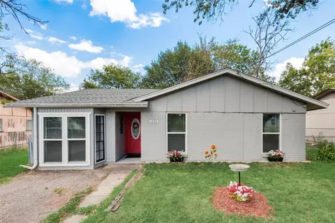 1007 S Catherine St, Terrell, TX 75160