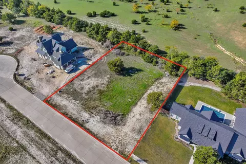 4721 Golden Bell Ln, Midlothian, TX 76065