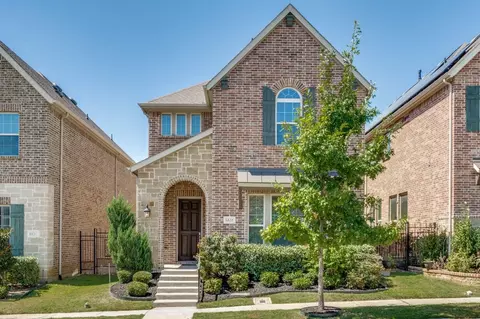 6835 Prompton Bnd, Irving, TX 75063