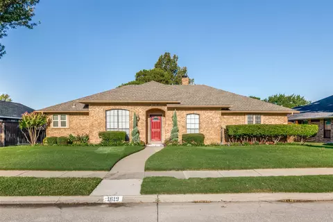 1619 Silverleaf Dr, Carrollton, TX 75007