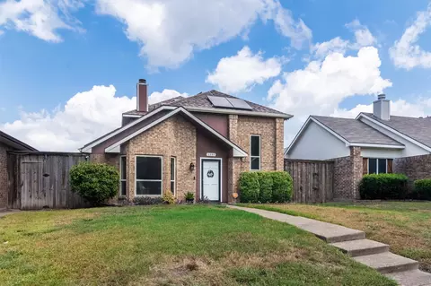 1331 Windmill Ln, Mesquite, TX 75149 photo 2