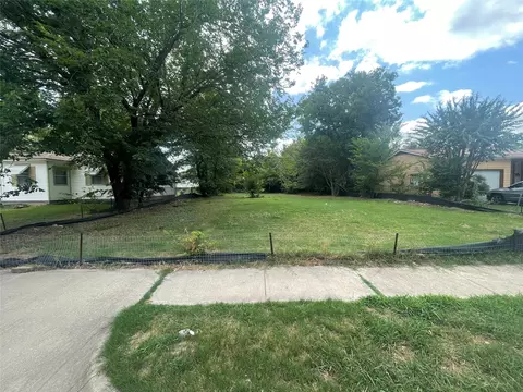 1802 Milner Rd, Irving, TX 75061