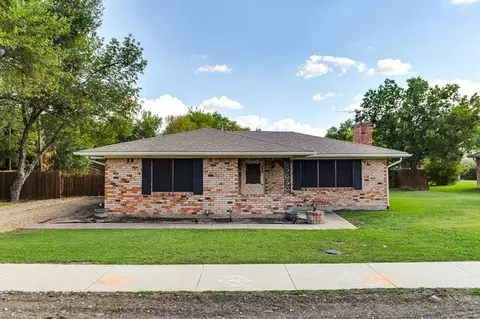219 W Jefferson St, Palmer, TX 75152