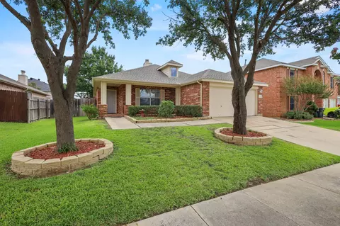 7209 Fossil Garden Dr, Arlington, TX 76002