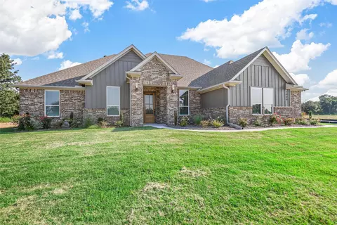 1049 Silver Sage Trl, Weatherford, TX 76085