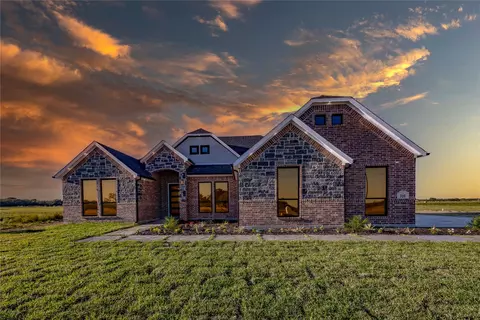 310 Vz County Road 3910, Wills Point, TX 75169