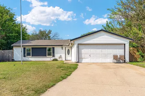 6508 Bristol Pt, Watauga, TX 76148