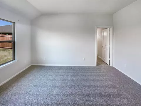 Bedroom - 1902 Skylar Ln, Cleburne, TX 76033 photo 4 of 5