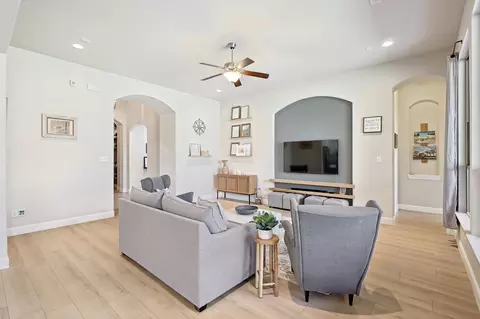 1412 10th St, Argyle, TX 76226 photo 8