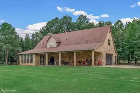 113 Antrim Rd, Plain Dealing, LA 71064 photo 2