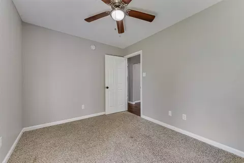 Bedroom - 407 Thomas St, Terrell, TX 75160 photo 4 of 8
