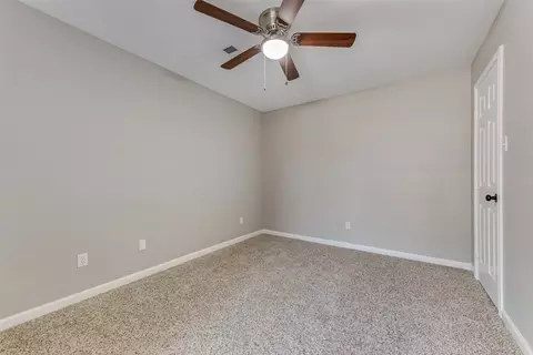 Bedroom - 407 Thomas St, Terrell, TX 75160 photo 1 of 8