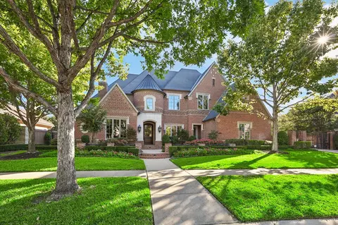 2407 Hawthorne Ave, Colleyville, TX 76034