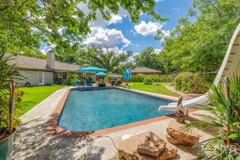 2118 Windsor Rd, Abilene, TX 79605