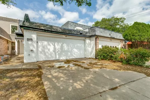 2823 Summit View Dr, Bedford, TX 76021
