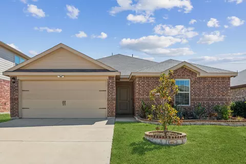 1832 Strongbark Dr, Royse City, TX 75189