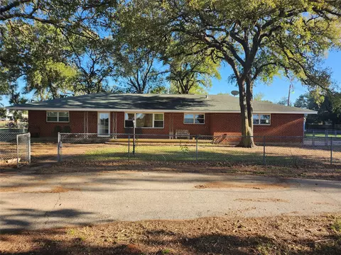 161 Tomlinson Rd, Granbury, TX 76049
