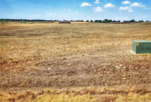7416 Gleneagles Dr, Cleburne, TX 76033