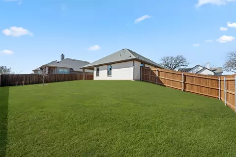 409 Elyse Rd, Keene, TX 76059 photo 12