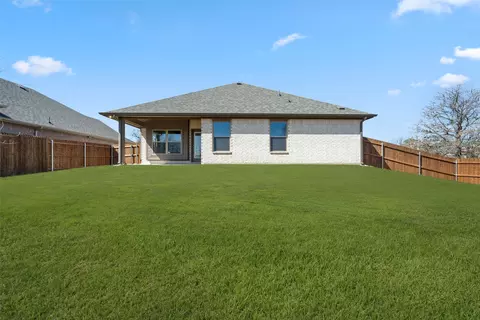 409 Elyse Rd, Keene, TX 76059 photo 34