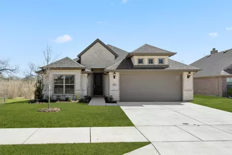 409 Elyse Rd, Keene, TX 76059