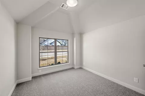 409 Elyse Rd, Keene, TX 76059 photo 5