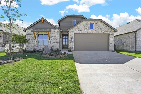 720 Chestnut Trl, Sherman, TX 75092