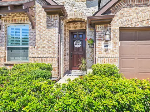 405 Forefront Ave, Celina, TX 75009 photo 3