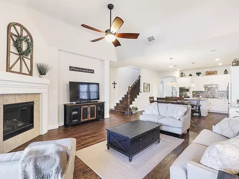405 Forefront Ave, Celina, TX 75009 photo 18