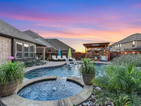 405 Forefront Ave, Celina, TX 75009