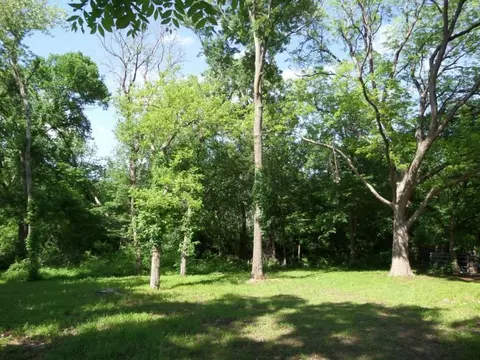 5510 Loving Dr, Garland, TX 75043