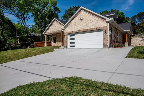 1302 Jungle Dr, Duncanville, TX 75116