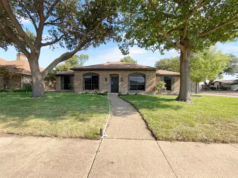 2107 J J Pearce Dr, Richardson, TX 75081