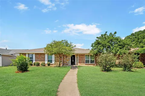 2005 Glenbrook Meadows Dr, Garland, TX 75040