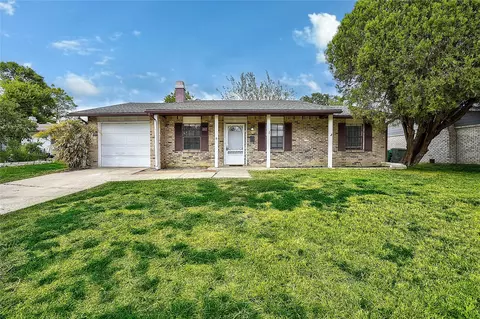 2407 Ridgedale Dr, Carrollton, TX 75006