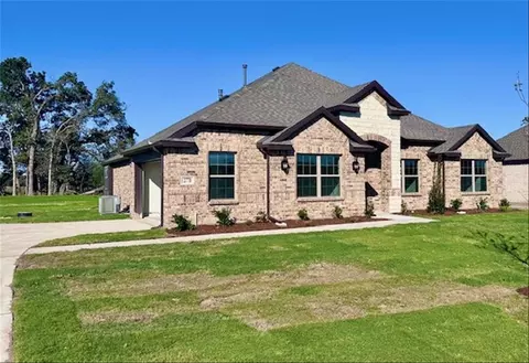 2770 Canvas Back Dr, Greenville, TX 75402