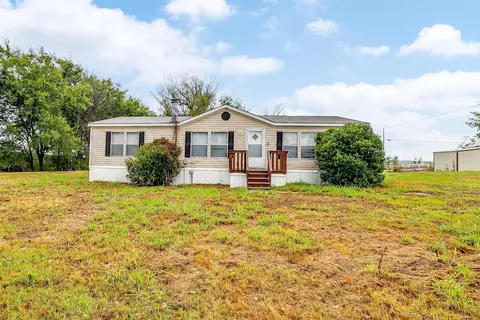 6205 Friesian Dr, Godley, TX 76044