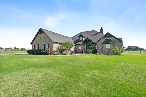 508 Los Altos Ct, Godley, TX 76044