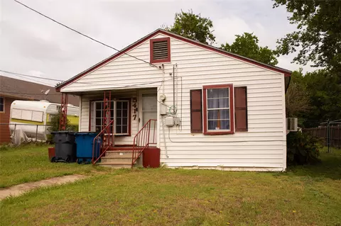 5417 Black Hawk St, Dallas, TX 75212