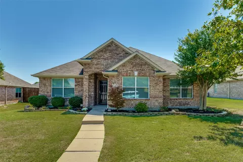210 Cliffbrook Dr, Wylie, TX 75098