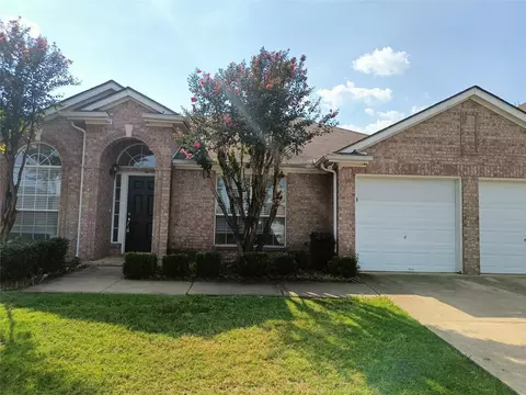 6224 St Leonard Dr, Arlington, TX 76001