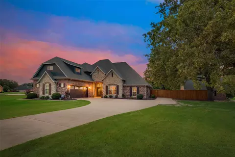 3011 Greenwood Cir, Kaufman, TX 75142