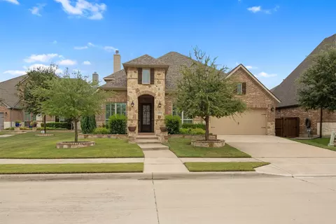 404 Marbrook Ct, Fort Worth, TX 76131