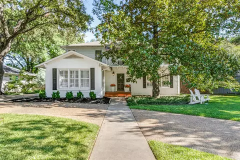 931 W Colorado Blvd, Dallas, TX 75208